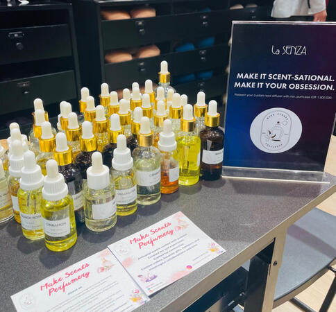 La Senza Custom Made Reed Diffuser For Customer La Senza Custom Made Reed Diffuser For Customer