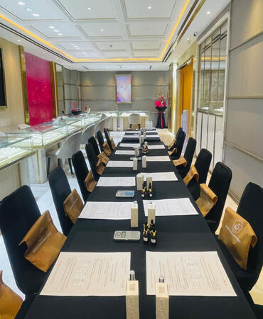 Passion Jewelry Sun Plaza Perfume Workshop